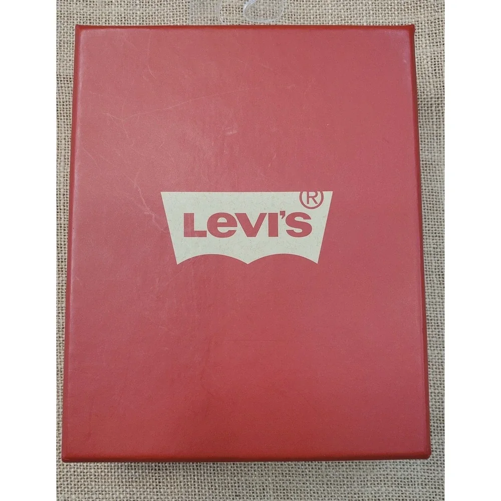Levis Mens RFID Blocking Bifold Brown Leather Wallet 31LP220088